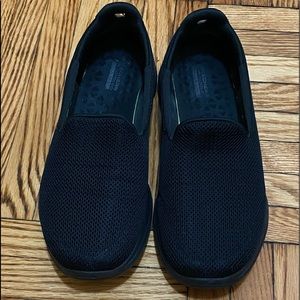 Espadrilles Skechers size 9